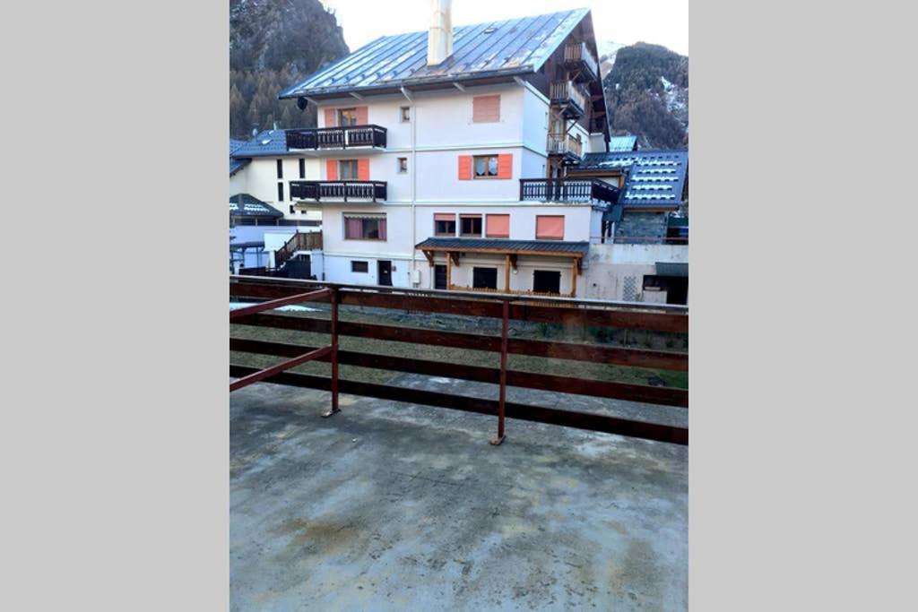 Jaune Genepi - 4 Personnes - 49M2 Et 17M2 Terrasse Apartment Valloire Exterior photo